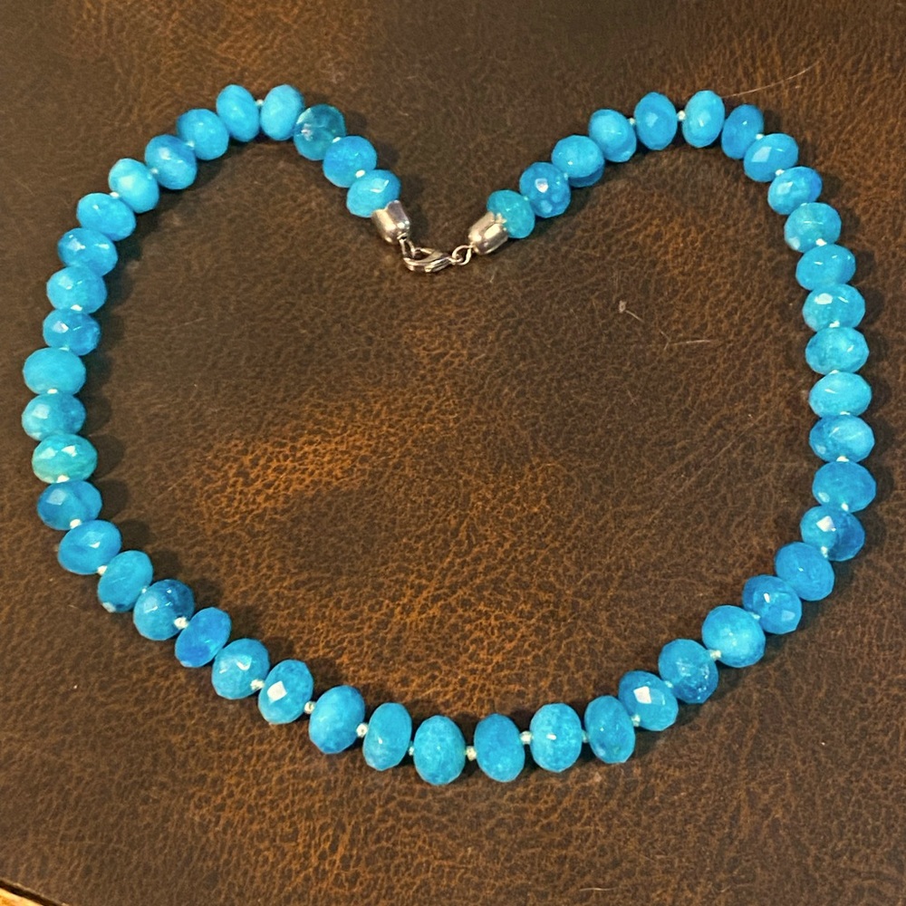 Stunning Antique necklace,sparkly ocean blue translucent glass faceted beads